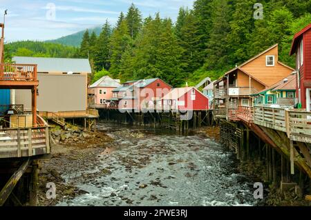 Creek St edifici, Ketchikan, Alaska, STATI UNITI D'AMERICA Foto Stock