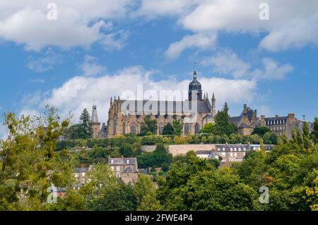 Chiesa di San Leonards, Fougeres Foto Stock