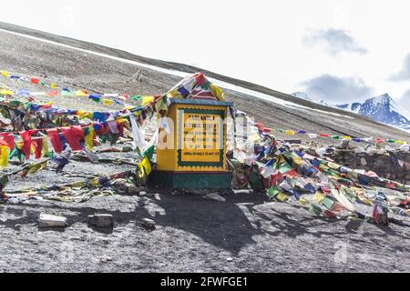 Varie vedute del passo di Tanglangla Foto Stock