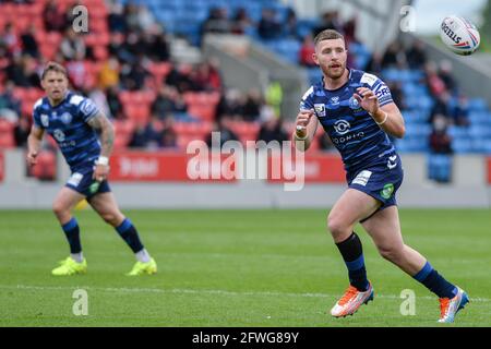 Salford, Inghilterra - 22 maggio 2021 -Jackson Hastings of Wigan Warriors in azione durante il Rugby League Betfred Super League Round 7 Salford Red Devils vs Wigan Warriors all'AJ Bell Stadium, Salford, UK Dean Williams/Alamy Live News Foto Stock