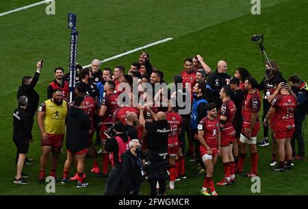 Twickenham, Regno Unito. 22 maggio 2021. Il team di Tolosa festeggia. 2021 finale di Heineken Champions Cup. La Rochelle vs Tolosa. Stadio di Twickenham. Twickenham. Londra. REGNO UNITO. Credit Garry Bowden/Sport in Pictures/Alamy Live News Credit: Sport in Pictures/Alamy Live News Foto Stock