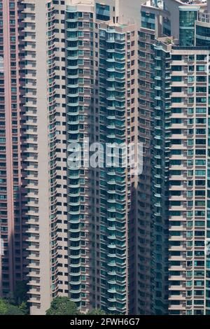 Appartamenti alti e densamente imballati a Hong Kong, RPC Foto Stock