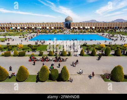 Moschea dello Sceicco Lotfollah in Piazza Naqsh-e Jahan (Piazza Imam) a Isfahan, Iran. Foto Stock