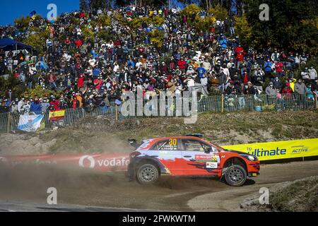 30 Oliver SOLBERG (SWE), Aaron JOHNSTON (IRL), HYUNDAI MOTORSPORT N HYUNDAI i20, RC2 Rally2, in azione durante il Rally del Portogallo 2021, 4° appuntamento della FIA WRC 2021, FIA World Rally Championship, dal 20 al 23 maggio 2021 a Matosinhos, Portogallo - Foto Paulo Maria / DPPI / LiveMedia Foto Stock