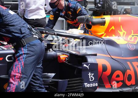 Monte Carlo, Monaco. 23 maggio 2021. 23 maggio 2021, circuito di Monaco, Monte Carlo, FORMULA 1 GRAN PREMIO DI MONACO 2021, 20 - 23 maggio 2021, nella foto Max Verstappen (NEL 33), Red Bull Racing Honda Credit: dpa/Alamy Live News Foto Stock