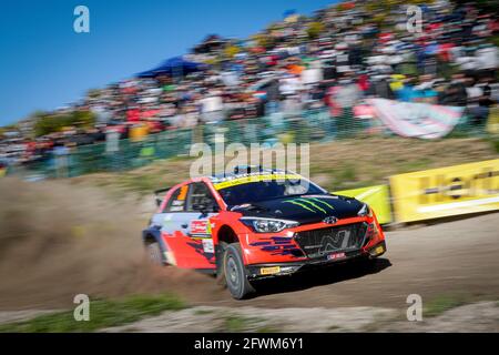 30 Oliver SOLBERG (SWE), Aaron JOHNSTON (IRL), HYUNDAI MOTORSPORT N HYUNDAI i20, RC2 Rally2, in azione durante il Rally del Portogallo 2021, 4° appuntamento della FIA WRC 2021, FIA World Rally Championship, dal 20 al 23 maggio 2021 a Matosinhos, Portogallo - Foto Paulo Maria / DPPI Foto Stock