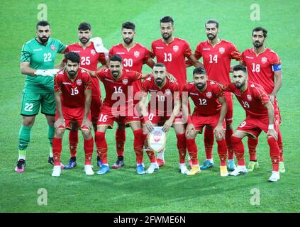 KHARKIV, UCRAINA - 23 MAGGIO 2021 - i giocatori del Bahrain posano per una foto prima di un amichevole incontro contro l'Ucraina al Metalist Stadium Regional Sports Complex, Kharkiv, Ucraina nordorientale. Credit: Ukrinform/Alamy Live News Foto Stock