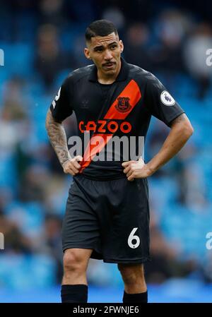 Manchester, Inghilterra, 23 maggio 2021. Allan of Everton durante la partita della Premier League all'Etihad Stadium di Manchester. Il credito immagine dovrebbe essere: Darren Staples / Sportimage Credit: Sportimage/Alamy Live News Foto Stock