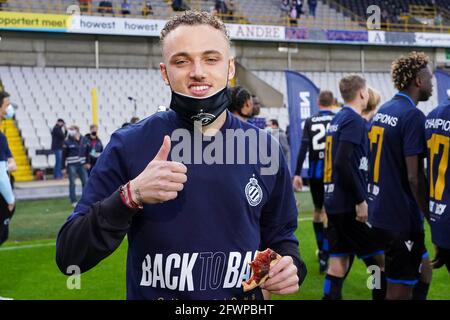 BRUGGE, BELGIO - MAGGIO 23: Noa Lang del Club Brugge durante la partita di jupiler pro League tra Club Brugge e KRC Genk a Jan Breydelstadion il 23 maggio Foto Stock