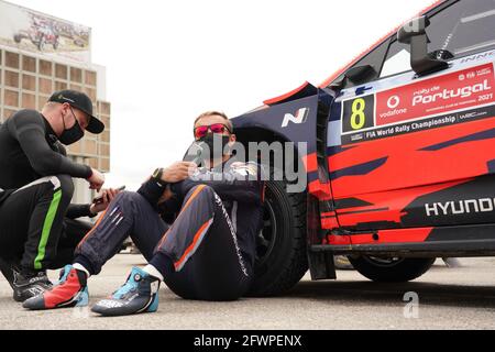 JARVEOJA Martin (EST), HYUNDAI I20 Coupe WRC, ritratto durante il Rally del Portogallo 2021, 4° round del FIA WRC 2021, Campionato Mondiale Rally FIA, dal 20 al 23 maggio 2021 a Matosinhos, Portogallo - Foto Paulo Maria / DPPI Foto Stock