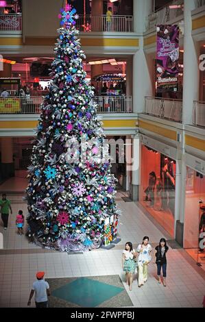 Albero di Natale Ayala Mall Cebu City Filippine Foto Stock