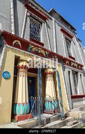 La Casa Egiziana in Ker Street, Devonport. Uno dei due in Inghilterra. Progettato da John Foulston e titolare di una targa blu, attualmente un Club Foto Stock