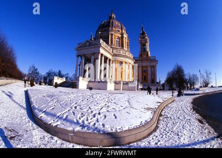 LA Basilica di Superga in Inverno, inquadratura con fisheye Foto Stock