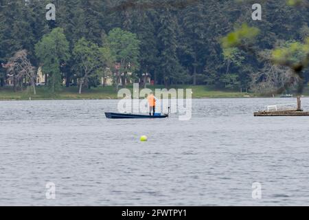 Pesca sul lago americano, Tacoma Washington USA Foto Stock