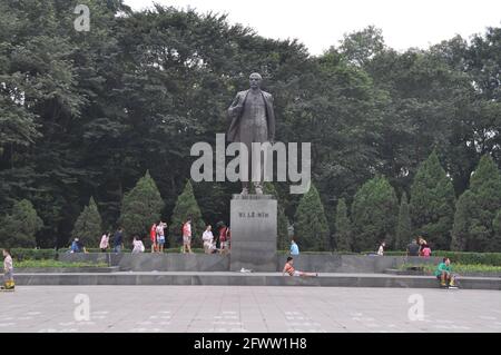 Statua di Lenin nella città di Hanoi, Vietnam. Foto Stock