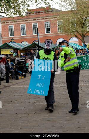 Crisi climatica protesta marzo Chesterfield Derbyshire Regno Unito 2021 Foto Stock