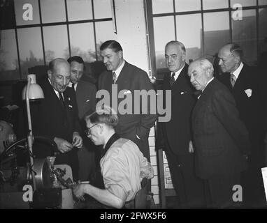 Apertura della fabbrica di fagioli Bofa Ministro Van de Brink, 3 febbraio 1950, aperture, Paesi Bassi, foto agenzia stampa del xx secolo, notizie da ricordare, documentario, fotografia storica 1945-1990, storie visive, Storia umana del XX secolo, che cattura momenti nel tempo Foto Stock