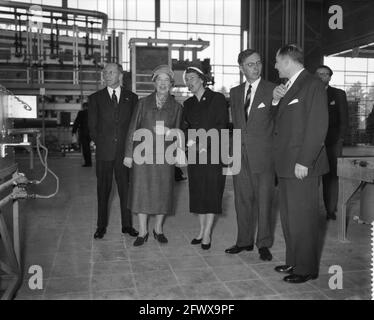 Apertura di una nuova fabbrica di vetro e macchine di Philips a Eindhoven da parte del Ministro Professor Dr. J. Zijlstra, 13 marzo 1958, aperture, Paesi Bassi, foto agenzia stampa del xx secolo, notizie da ricordare, documentario, fotografia storica 1945-1990, storie visive, Storia umana del XX secolo, che cattura momenti nel tempo Foto Stock