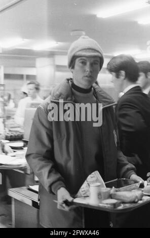 Apertura delle Olimpiadi invernali a Grenoble, 6 febbraio 1968, Paesi Bassi, foto dell'agenzia stampa del XX secolo, notizie da ricordare, documentario, fotografia storica 1945-1990, storie visive, Storia umana del XX secolo, che cattura momenti nel tempo Foto Stock
