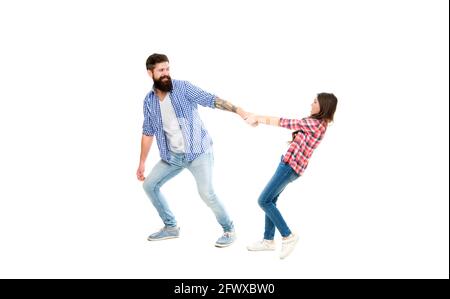 Voglio di più. Il bambino tiri sopra il padre. Godere di relazioni familiari felici. Relazioni e legami. Legami e legami. Amore e fiducia. Valori familiari Foto Stock