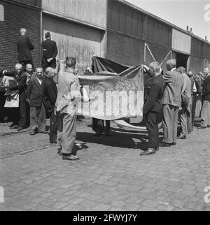 Reportage del campo di internamento sul Levantkade ad Amsterdam. Ora ci sono circa 4,200 prigionieri, c'è spazio per 30,000 persone, giugno 1945, collaboratori, prigionieri, campi di internamento, Seconda guerra mondiale, purges, Paesi Bassi, foto agenzia stampa del XX secolo, notizie da ricordare, documentario, fotografia storica 1945-1990, storie visive, Storia umana del XX secolo, che cattura momenti nel tempo Foto Stock