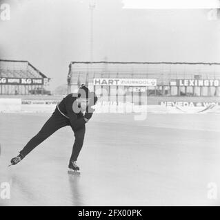 La squadra russa di pattinare di velocità ha avuto il giorno di riposo, Eddy Verheyen in azione, 20 gennaio 1966, pattinaggio di velocità, sport, I Paesi Bassi, foto agenzia stampa del XX secolo, notizie da ricordare, documentario, fotografia storica 1945-1990, storie visive, Storia umana del XX secolo, che cattura momenti nel tempo Foto Stock