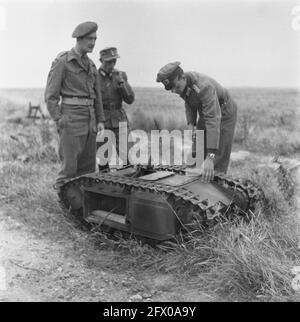 [Serie di mine sbarbate a Hook of Holland], agosto 1945, ripresa, seconda guerra mondiale, Paesi Bassi, foto agenzia stampa del xx secolo, notizie da ricordare, documentario, fotografia storica 1945-1990, storie visive, Storia umana del XX secolo, che cattura momenti nel tempo Foto Stock