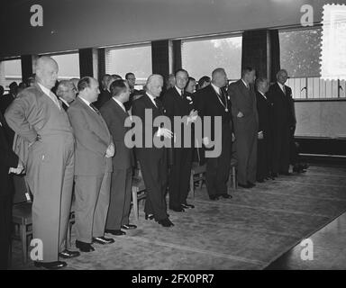 Sua altezza reale il principe Bernhard nominato patrono World Broadcasting, 12 ottobre 1955, Paesi Bassi, 20 ° secolo agenzia di stampa foto, notizie da ricordare, documentario, fotografia storica 1945-1990, storie visive, Storia umana del XX secolo, che cattura momenti nel tempo Foto Stock