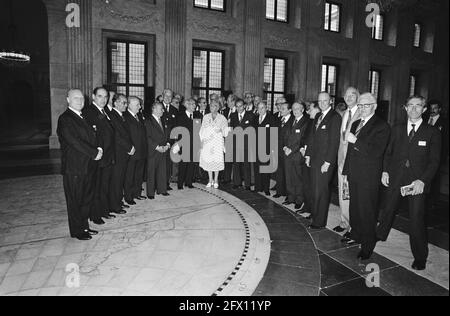 La regina Juliana riceve membri del Consiglio d'Europa al Paleis op de Dam di Amsterdam, 23 giugno 1978, regine, ricevimenti, palazzi, I Paesi Bassi, foto agenzia stampa del XX secolo, notizie da ricordare, documentario, fotografia storica 1945-1990, storie visive, Storia umana del XX secolo, che cattura momenti nel tempo Foto Stock