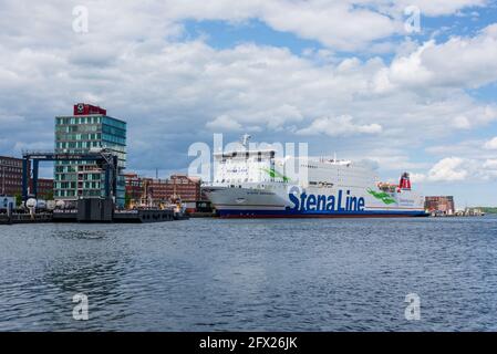 Die Schwedenfähre Stena Germanica an ihrem Liegeplatz am Schwedenkai im Kieler Hafen Foto Stock