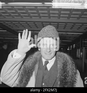 Marcel Marceau (mime) all'aeroporto di Schiphol, Marel Marceau, 15 dicembre 1964, Mimes, I Paesi Bassi, foto agenzia stampa del XX secolo, notizie da ricordare, documentario, fotografia storica 1945-1990, storie visive, Storia umana del XX secolo, che cattura momenti nel tempo Foto Stock