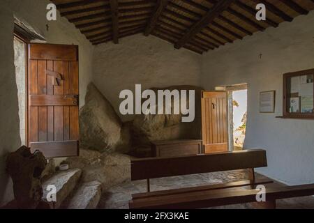 Sardegna, chiesa campestre San Trano, Luogosanto, Sardegna Foto Stock