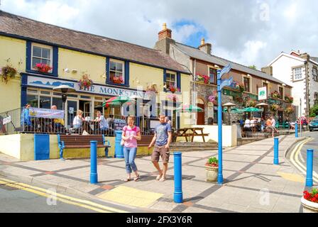 Village Center, Saundersfoot, Pembrokeshire, Galles, Regno Unito Foto Stock