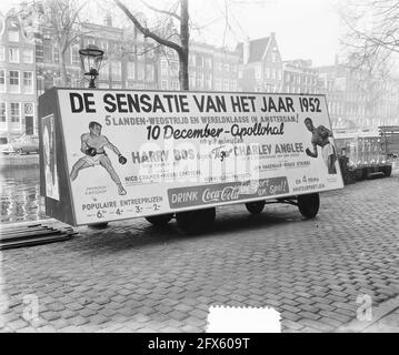 Pugilato, sponsorizzato da Coca-Cola. Billboard, 10 dicembre 1952, boxe, sport, I Paesi Bassi, foto agenzia stampa del XX secolo, notizie da ricordare, documentario, fotografia storica 1945-1990, storie visive, Storia umana del XX secolo, che cattura momenti nel tempo Foto Stock