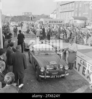 16° raduno di tulipani iniziato a Noordwijk, n° 5 Horley, 21 aprile 1964, Paesi Bassi, foto agenzia stampa del xx secolo, notizie da ricordare, documentario, fotografia storica 1945-1990, storie visive, Storia umana del XX secolo, che cattura momenti nel tempo Foto Stock