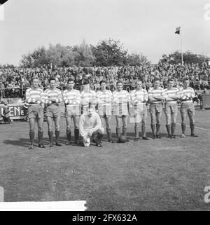 Haarlem contro Xerxes 5-2, team Xerxes, in piedi da sinistra a destra Cees Muyser, FAAN Wilkes, Piet Kriesch, Theo van Toledo, John Spinhoven, Martin Snoek , 9 settembre 1962, squadre, sport, Calcio, Paesi Bassi, foto agenzia stampa del XX secolo, notizie da ricordare, documentario, fotografia storica 1945-1990, storie visive, Storia umana del XX secolo, che cattura momenti nel tempo Foto Stock