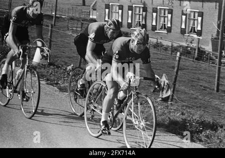 Campionati di club ciclismo 1964 a Wijk bij Duurstede, le diverse squadre, 23 settembre 1964, PIAZZOLE, WIELREN, Paesi Bassi, foto agenzia stampa del XX secolo, notizie da ricordare, documentario, fotografia storica 1945-1990, storie visive, Storia umana del XX secolo, che cattura momenti nel tempo Foto Stock