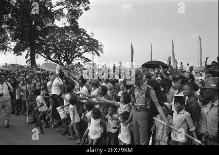 Indonesia, Giacarta, sfilata a favore del giorno dell'indipendenza, 20 agosto 1971, sfilate, Paesi Bassi, foto agenzia stampa del xx secolo, notizie da ricordare, documentario, fotografia storica 1945-1990, storie visive, Storia umana del XX secolo, che cattura momenti nel tempo Foto Stock