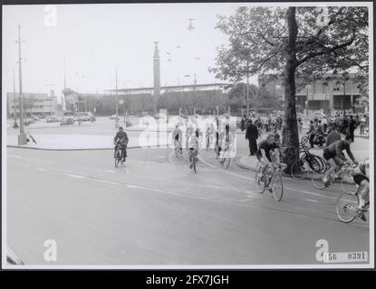 Collezione Collezione di fotografie Netherlands Government Information Service, foto numero 156-0391, 1956, Paesi Bassi, foto agenzia stampa del XX secolo, notizie da ricordare, documentario, fotografia storica 1945-1990, storie visive, Storia umana del XX secolo, che cattura momenti nel tempo Foto Stock