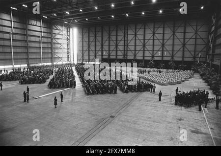 1 minuto di silenzio all'inizio della commemorazione, 6 aprile 1977, commemorazioni, disastri, Vittime, incidenti aerei, Paesi Bassi, foto agenzia stampa del XX secolo, notizie da ricordare, documentario, fotografia storica 1945-1990, storie visive, Storia umana del XX secolo, che cattura momenti nel tempo Foto Stock