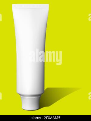 Modello di mockup cosmetico su sfondo giallo. Contenitore in plastica per prodotti cosmetici. Tubo, crema pot, prodotti di bellezza isolati su sfondo bianco Foto Stock