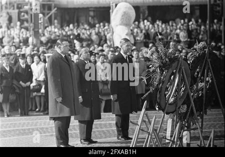 Commemorazione dei morti sulla diga, 3 maggio 1967, commemorazioni dei morti, Paesi Bassi, foto agenzia stampa del XX secolo, notizie da ricordare, documentario, fotografia storica 1945-1990, storie visive, Storia umana del XX secolo, che cattura momenti nel tempo Foto Stock