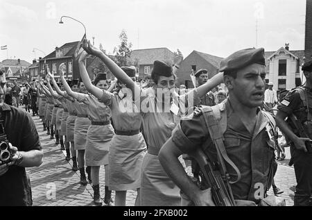 Primo giorno delle Marche di Nijmegen. Militare israeliana, 25 luglio 1967, MILITARE, QUATTRO DAYSE, Paesi Bassi, foto agenzia stampa del xx secolo, notizie da ricordare, documentario, fotografia storica 1945-1990, storie visive, Storia umana del XX secolo, che cattura momenti nel tempo Foto Stock