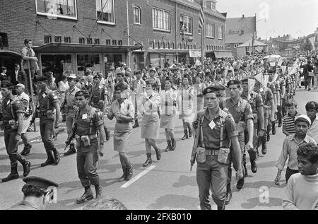 Primo giorno delle Marche di Nijmegen. Militare israeliana, 25 luglio 1967, MILITARE, QUATTRO GIORNI, I Paesi Bassi, foto agenzia stampa del XX secolo, notizie da ricordare, documentario, fotografia storica 1945-1990, storie visive, Storia umana del XX secolo, che cattura momenti nel tempo Foto Stock