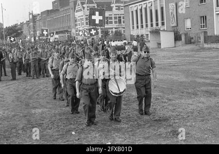 Primo giorno di quattro giorni Nijmegen. Militare svizzera, 25 luglio 1967, MILITARE, QUATTRO DAYSE, Paesi Bassi, foto agenzia stampa del xx secolo, notizie da ricordare, documentario, fotografia storica 1945-1990, storie visive, Storia umana del XX secolo, che cattura momenti nel tempo Foto Stock