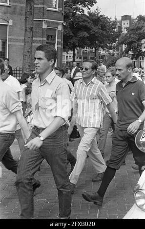 Primo giorno di quattro giorni Marche Nijmegen. Il principe Claus torna a Nijmegen, 25 luglio 1967, VIERDAAGSE, Paesi Bassi, foto agenzia stampa del XX secolo, notizie da ricordare, documentario, fotografia storica 1945-1990, storie visive, Storia umana del XX secolo, che cattura momenti nel tempo Foto Stock