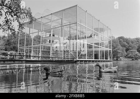 Int. Mostra di scultura Sonsbeek 1986 Arnhem presto aperto; Padiglione galleggiante di Wiek Roling, 10 giugno 1986, sculture, scultura, Mostre, arte, mostre, Paesi Bassi, agenzia stampa del XX secolo foto, notizie da ricordare, documentario, fotografia storica 1945-1990, storie visive, Storia umana del XX secolo, che cattura momenti nel tempo Foto Stock