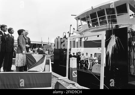 Principessa Margriet battezzato spintore Cornelis de Houtman al cantiere De Biesbosch Dordrecht;, 25 maggio 1981, cantieri, Paesi Bassi, agenzia stampa 20 ° secolo foto, notizie da ricordare, documentario, fotografia storica 1945-1990, storie visive, Storia umana del XX secolo, che cattura momenti nel tempo Foto Stock