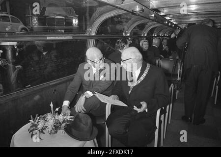 Visita di Stato del presidente finlandese Kekkonen nei Paesi Bassi Samkalden e del presidente Kekkonen, 24 ottobre 1972, sindaci, visite di Stato, I Paesi Bassi, foto agenzia stampa del XX secolo, notizie da ricordare, documentario, fotografia storica 1945-1990, storie visive, Storia umana del XX secolo, che cattura momenti nel tempo Foto Stock