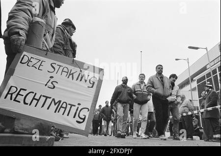 Sciopero a Van de Bergh e Jurgens a Rotterdam; scioperi dietro nastro, 18 gennaio 1988, scioperi, I Paesi Bassi, foto agenzia stampa del XX secolo, notizie da ricordare, documentario, fotografia storica 1945-1990, storie visive, Storia umana del XX secolo, che cattura momenti nel tempo Foto Stock